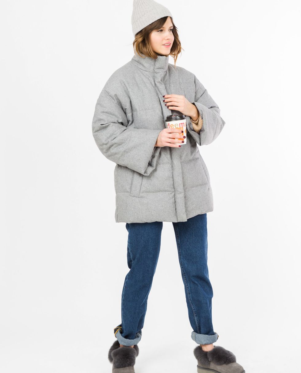 Жакет стеганый из шерсти One size Жакет стеганый из шерсти One sizeверхняя одежда<br><br><br>Артикул: 7997235<br>Размер: One size<br>Цвет: Серый<br>Новинка: НЕТ<br>Наименование en: Quilted wool jacket