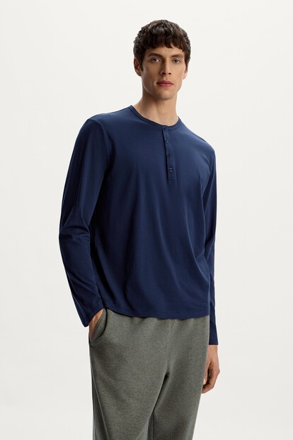 Лонгслив Henley