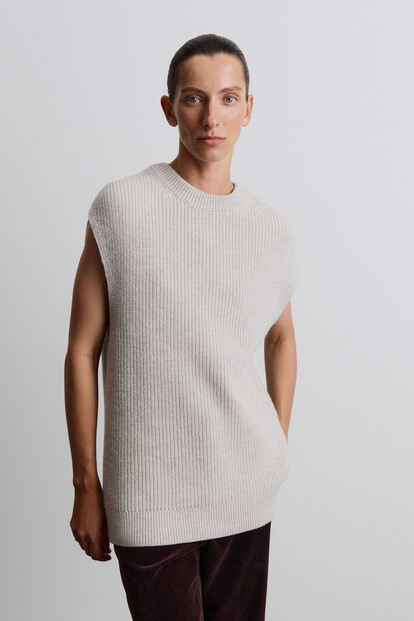 Жилет из шерсти мериноса