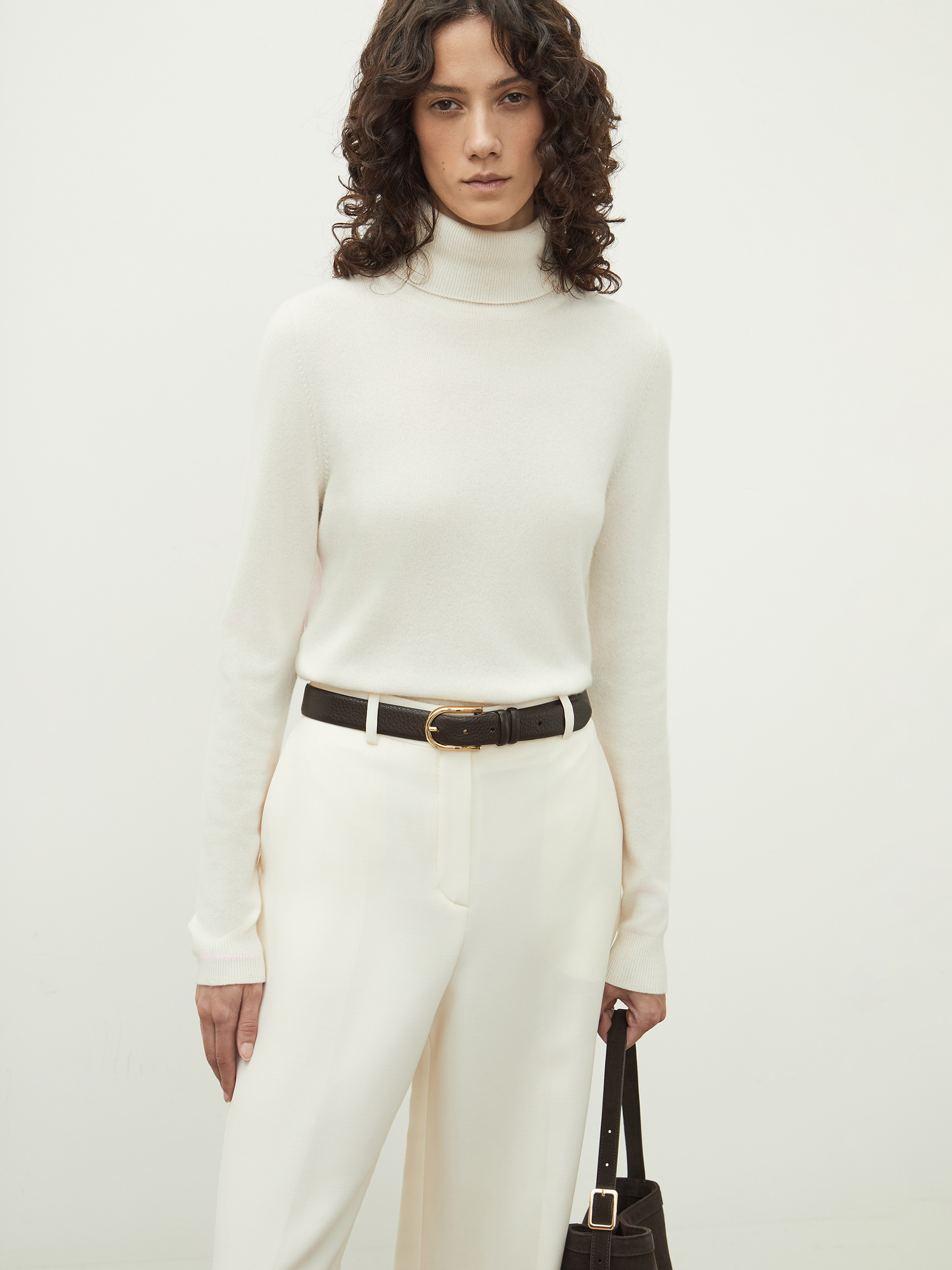 Водолазка из кашемира 12 STOREEZ 26000₽