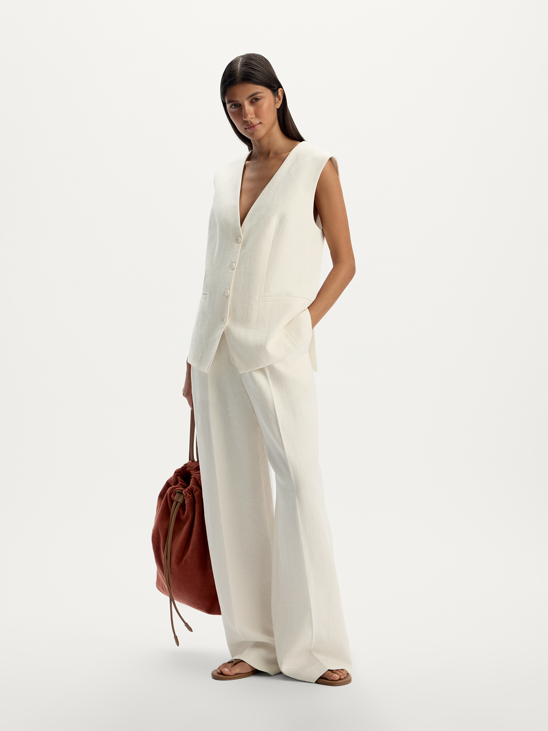 Брюки из костюмного льна 12 STOREEZ 21000₽