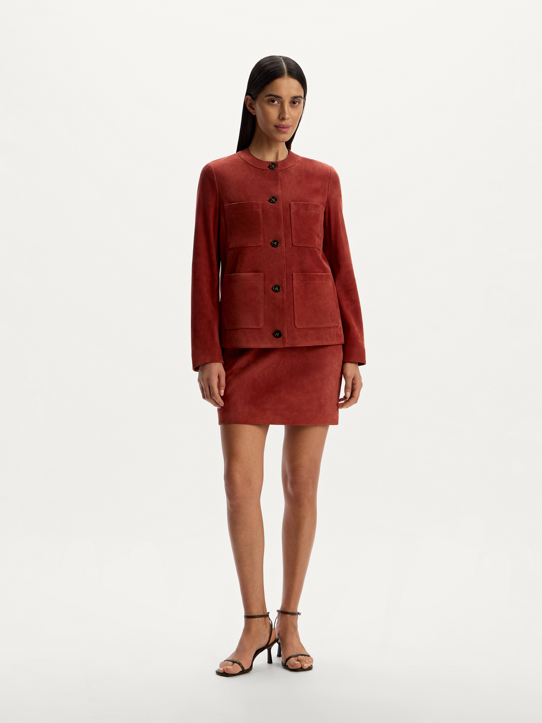 Юбка мини из замши 12 STOREEZ 65000₽