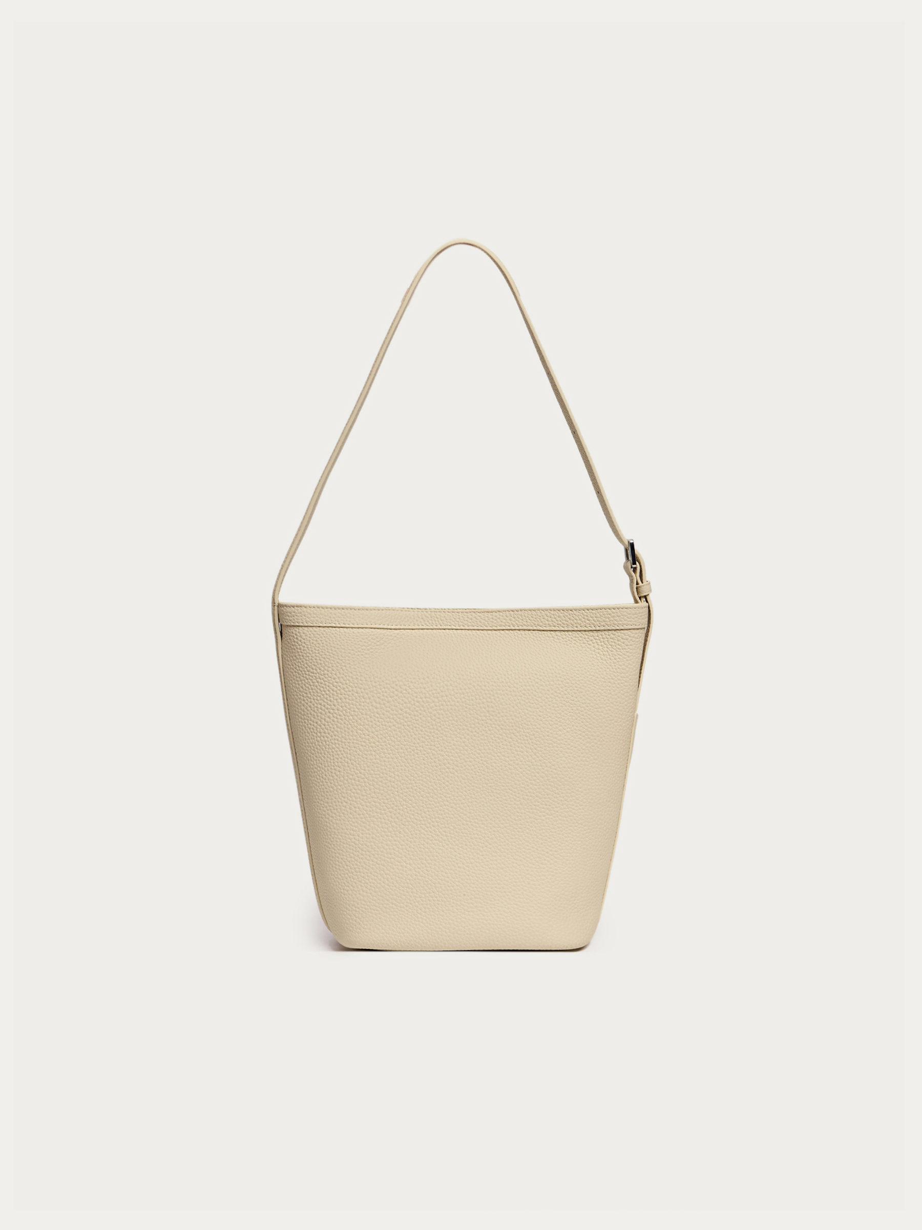 Сумка Bucket с косметичкой 12 STOREEZ 39000₽