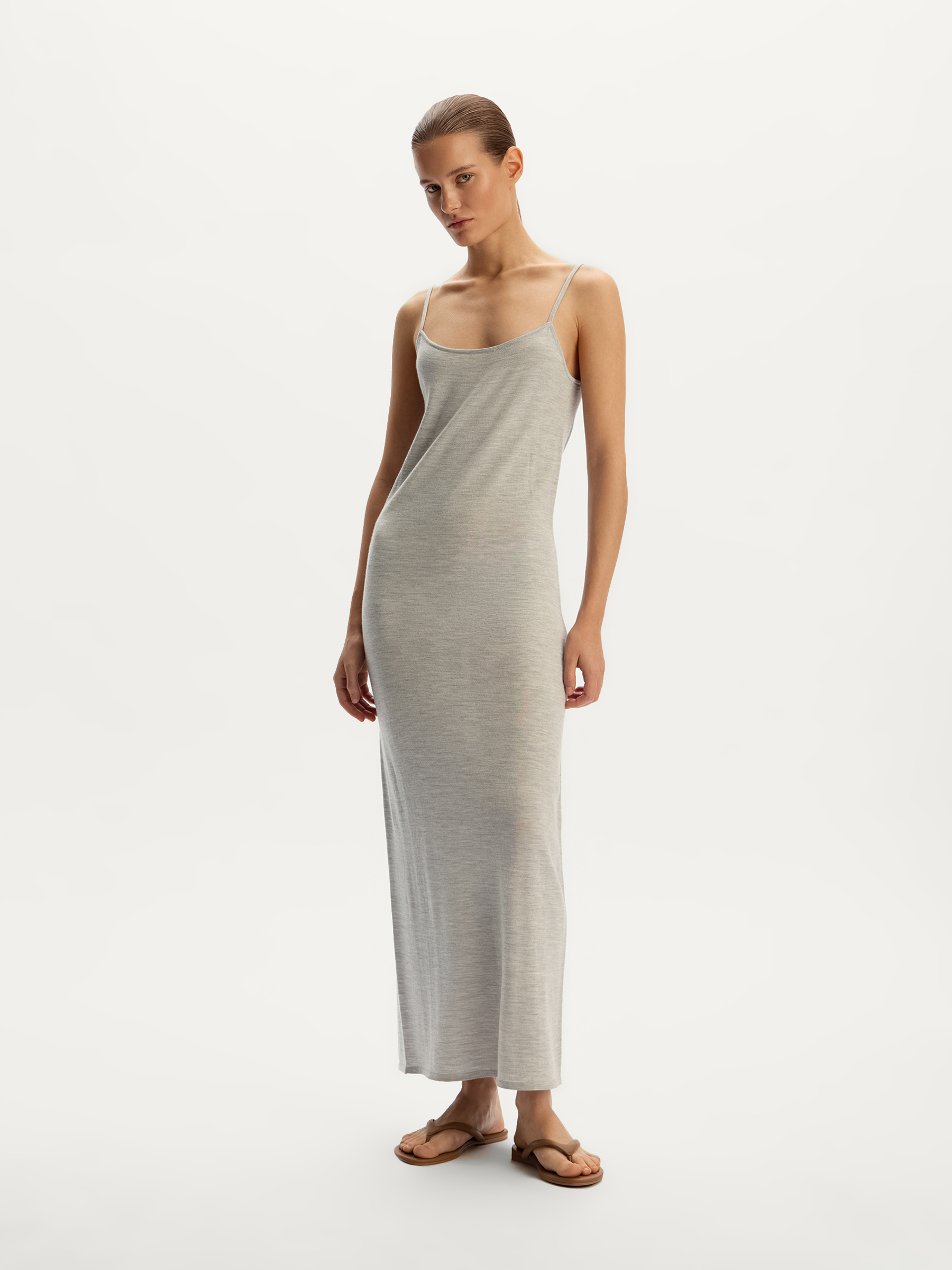 Платье на бретелях 12 STOREEZ 19000₽