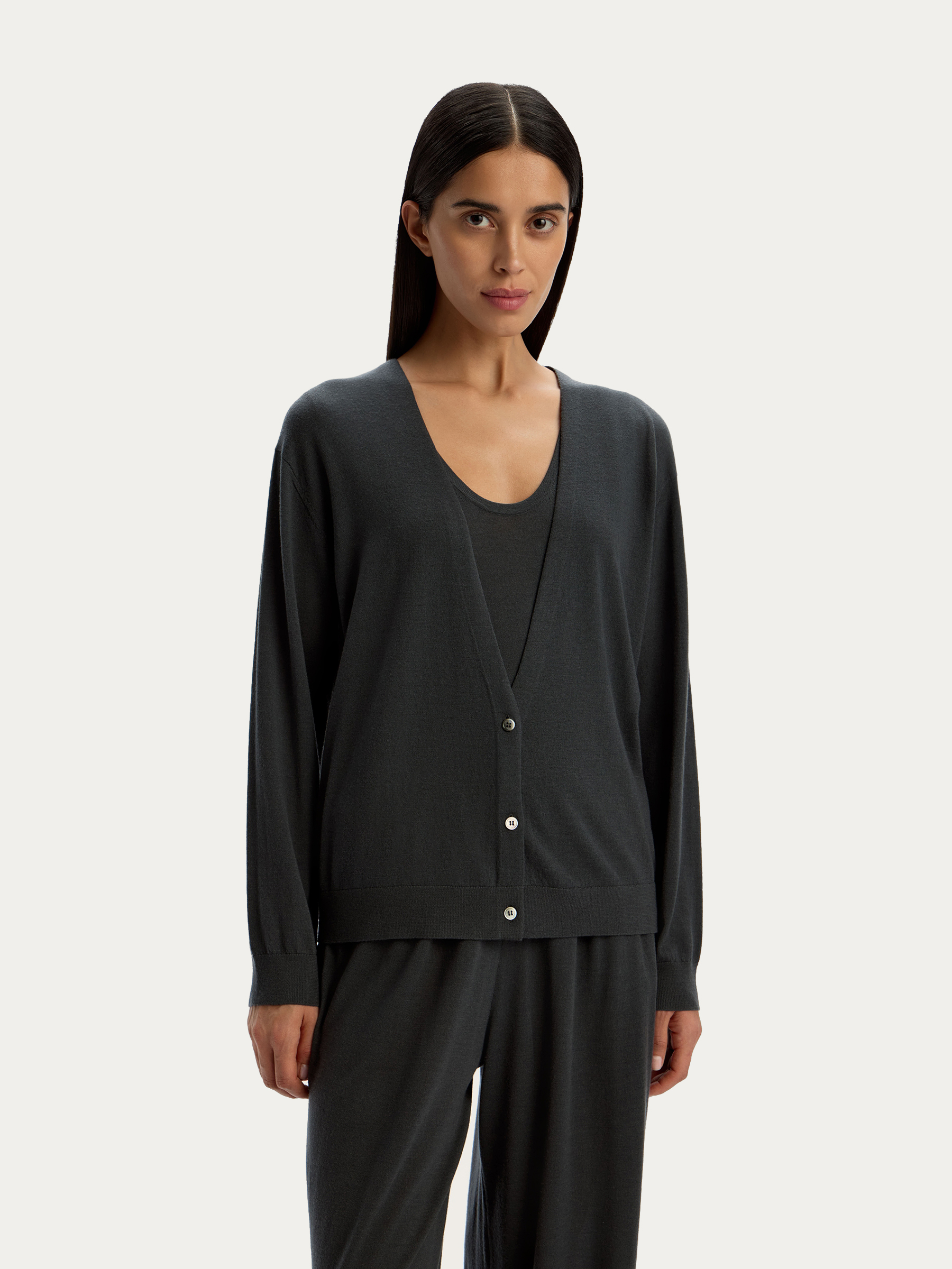 Кардиган из тонкой шерсти мериноса 12 STOREEZ 19000₽