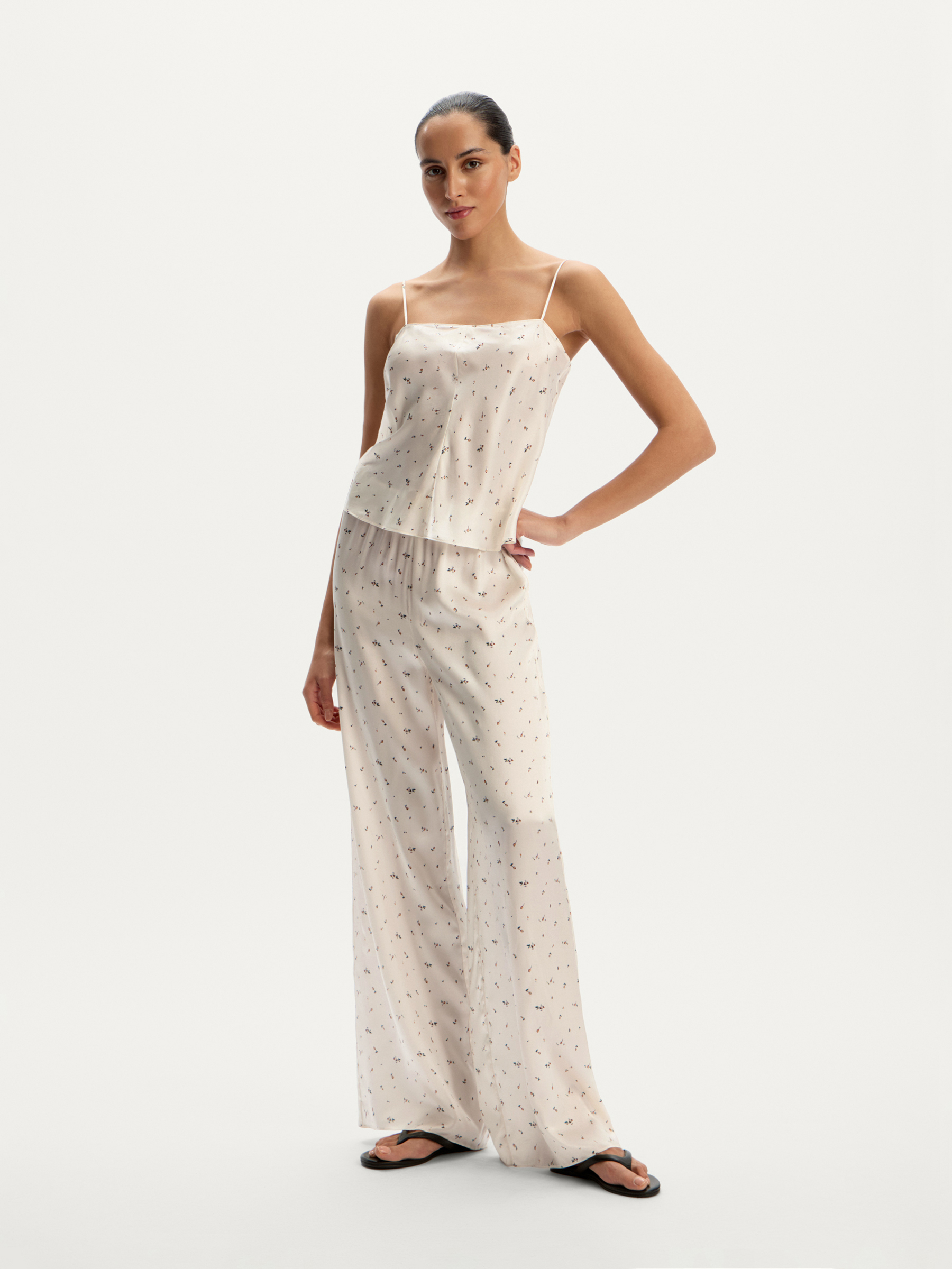 Брюки Home из шелка Mulberry 12 STOREEZ 21000₽