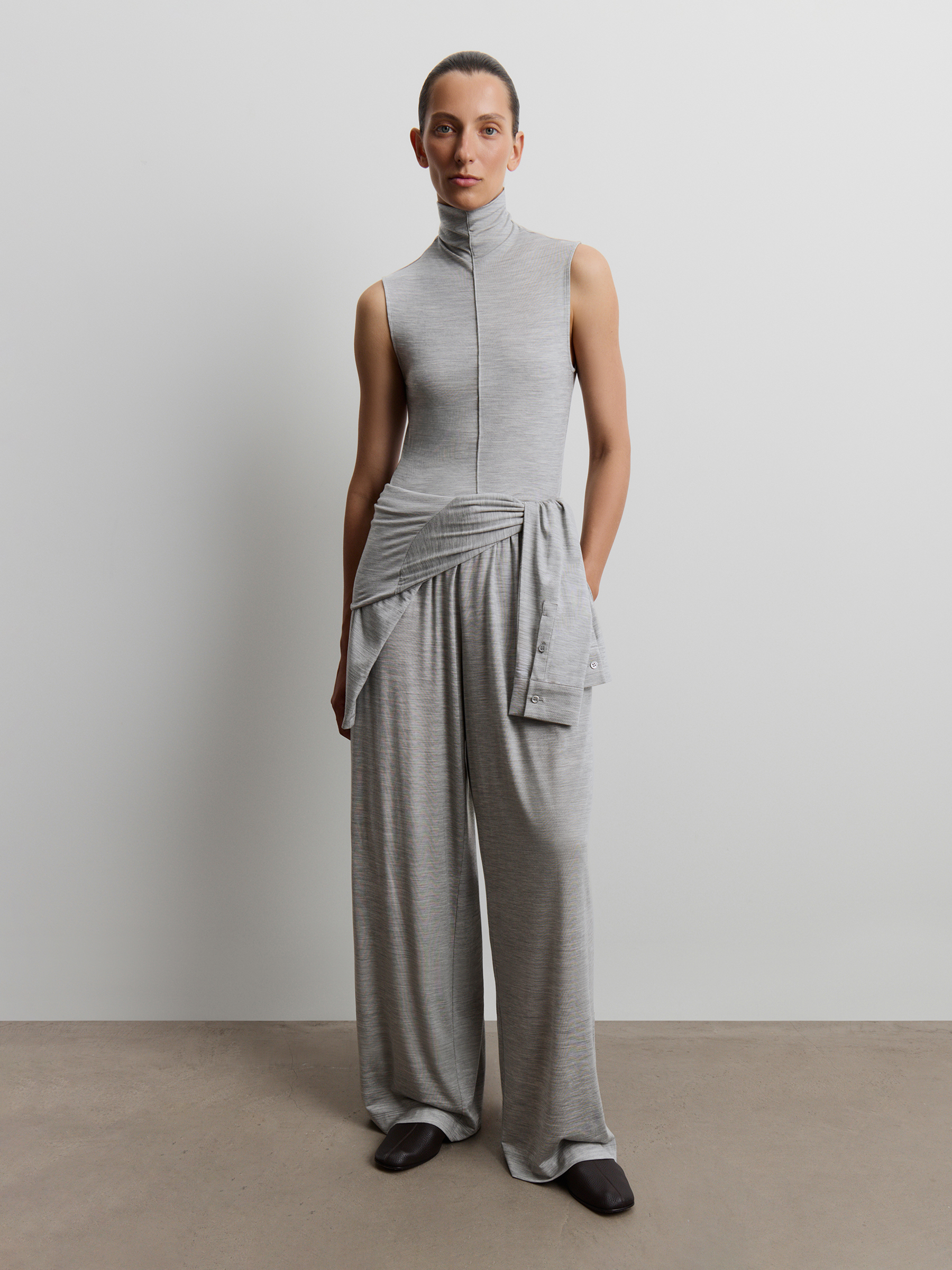 Брюки из лиоцелла и шерсти 12 STOREEZ 17000₽