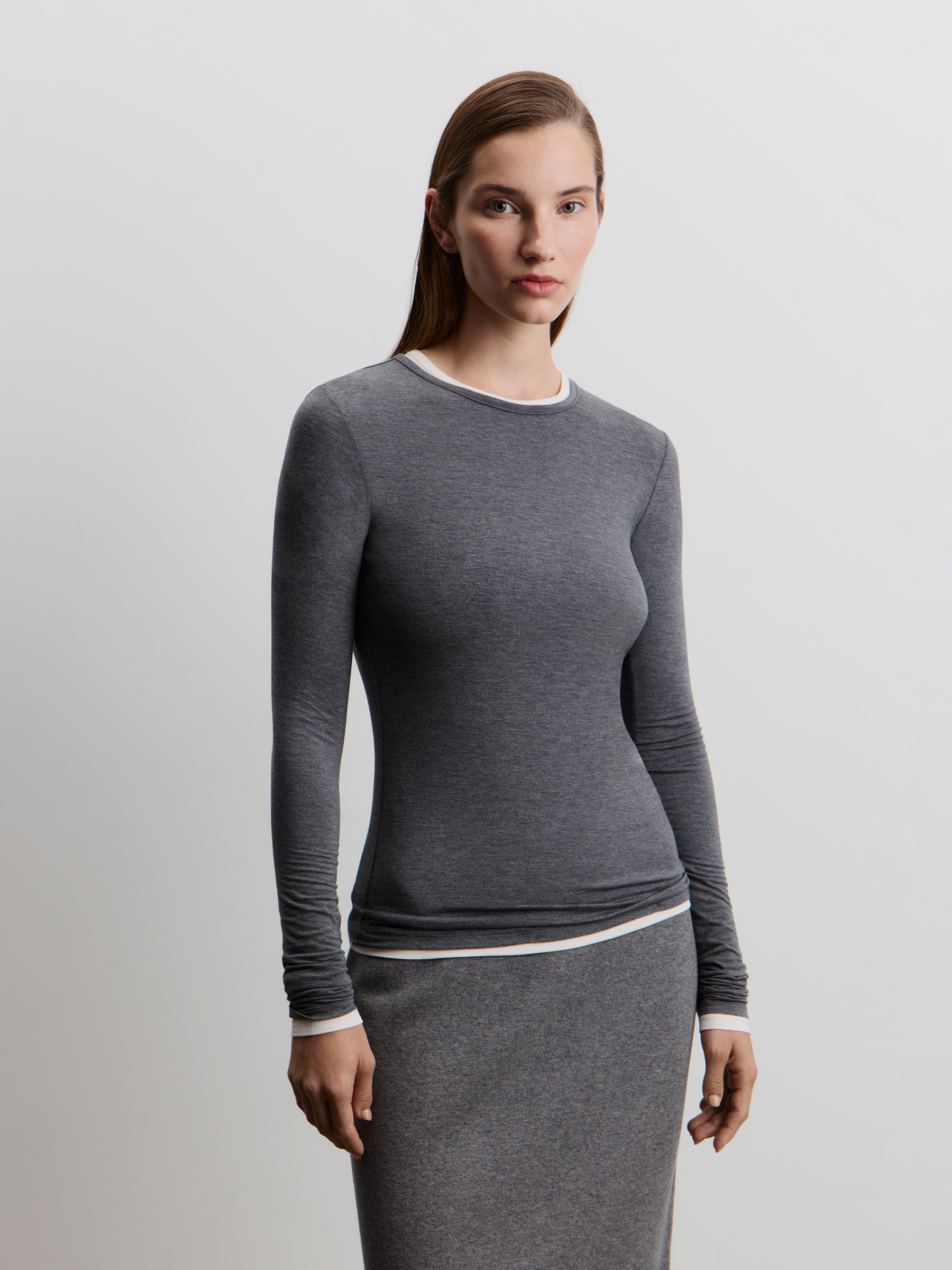 Лонгслив из модала с шелком 12 STOREEZ 7800₽