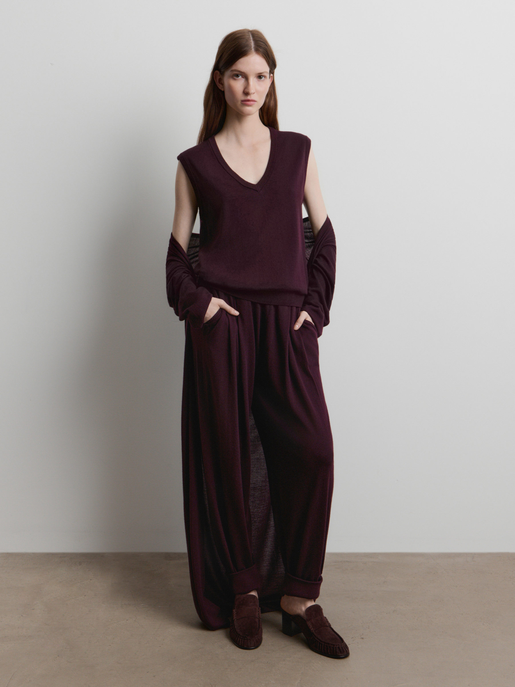 Брюки из шерсти и шелка 12 STOREEZ 19000₽