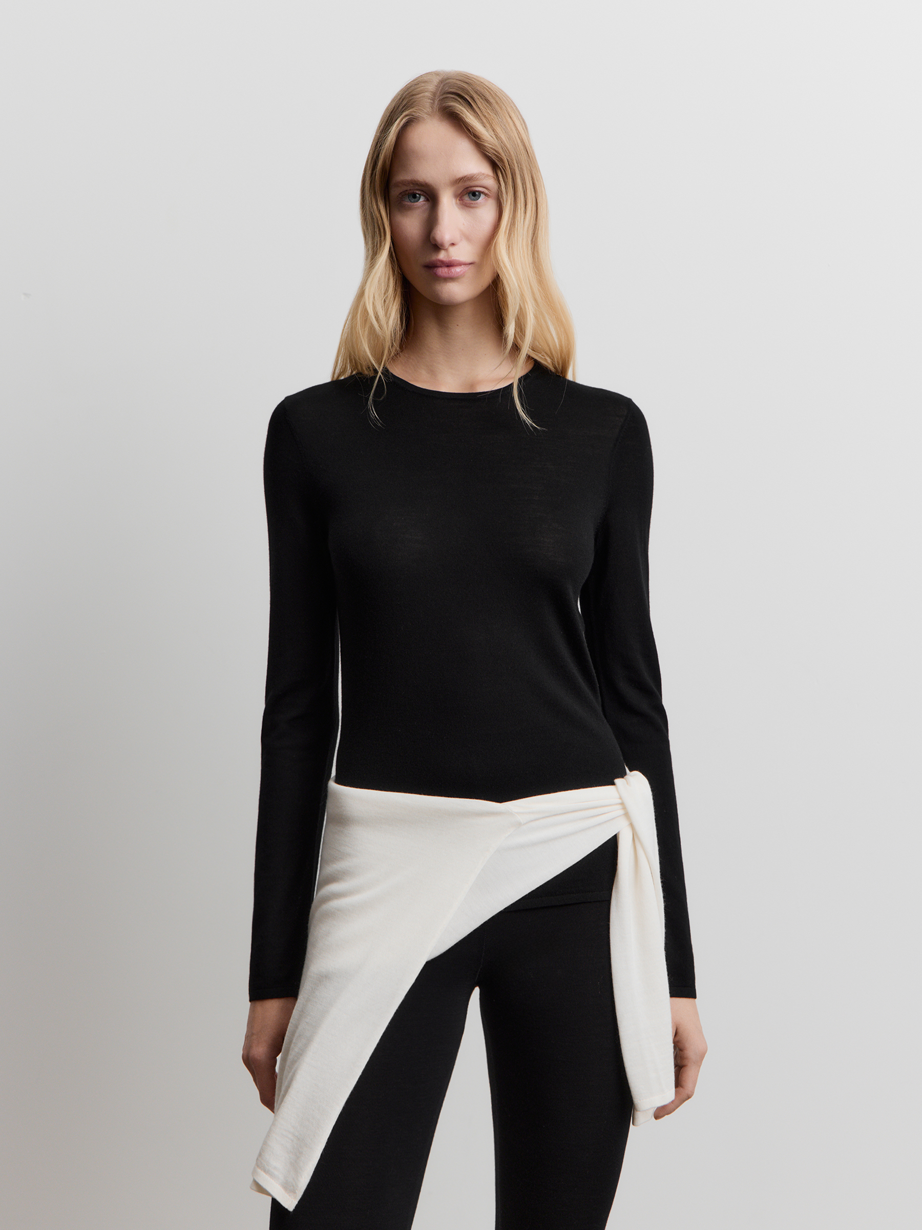 Джемпер 12 STOREEZ 16000₽