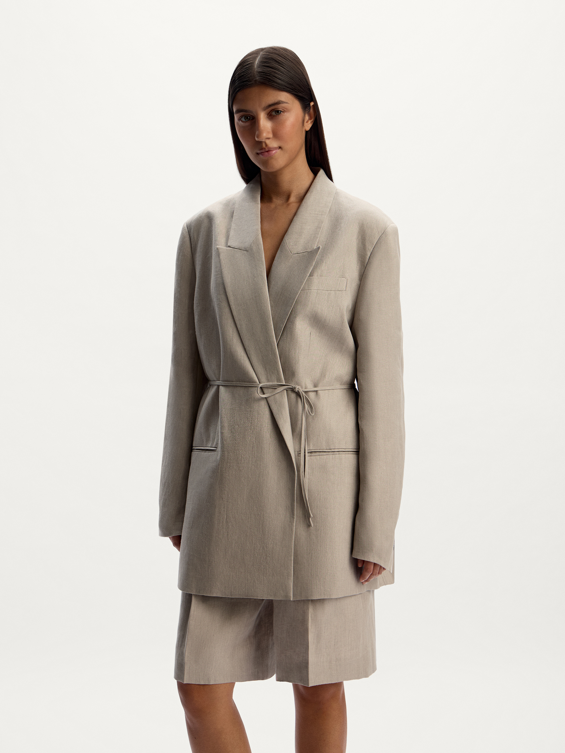 Жакет льняной с поясом 12 STOREEZ 27000₽