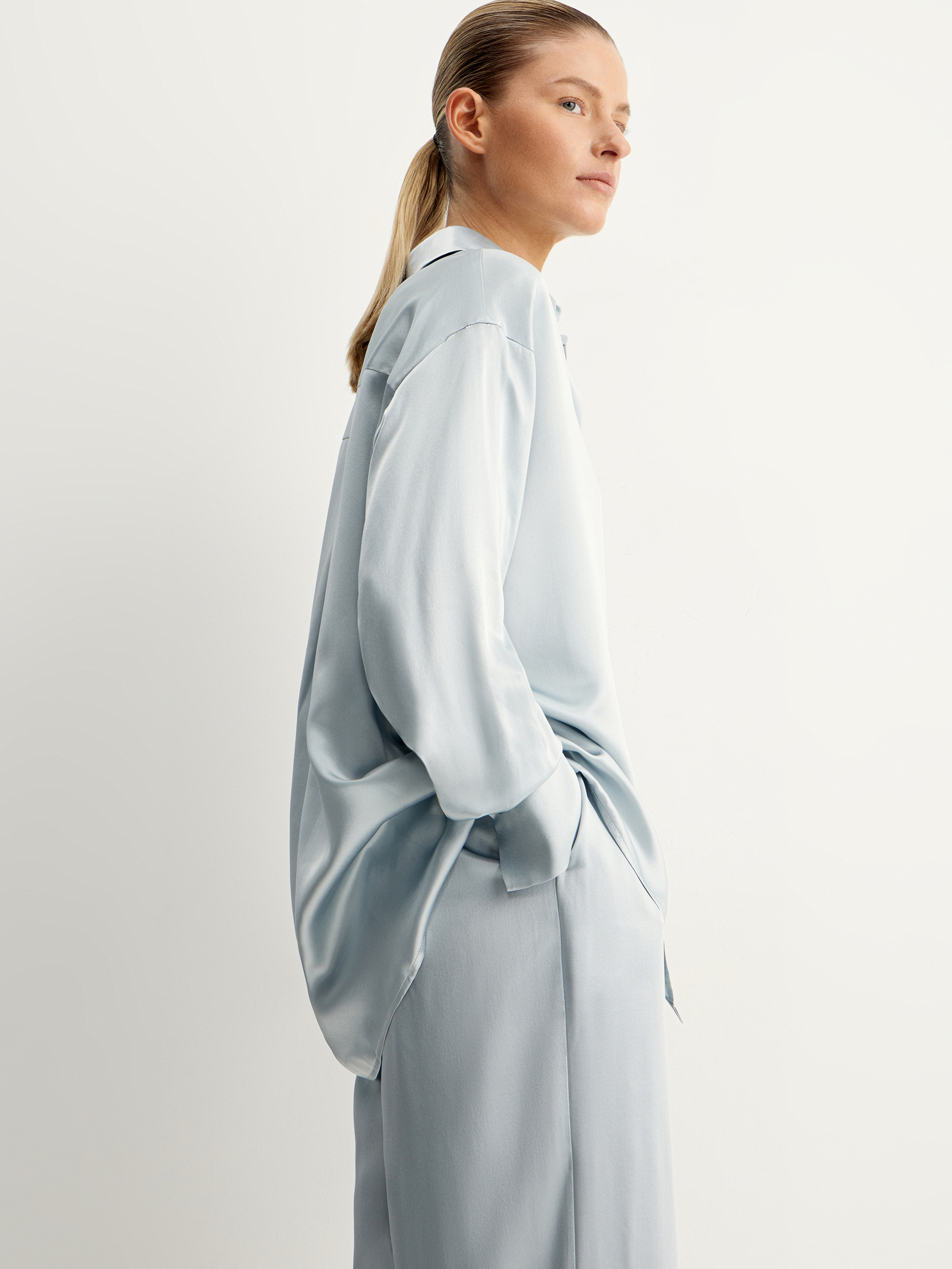 Рубашка из тонкого шелка Mulberry 12 STOREEZ