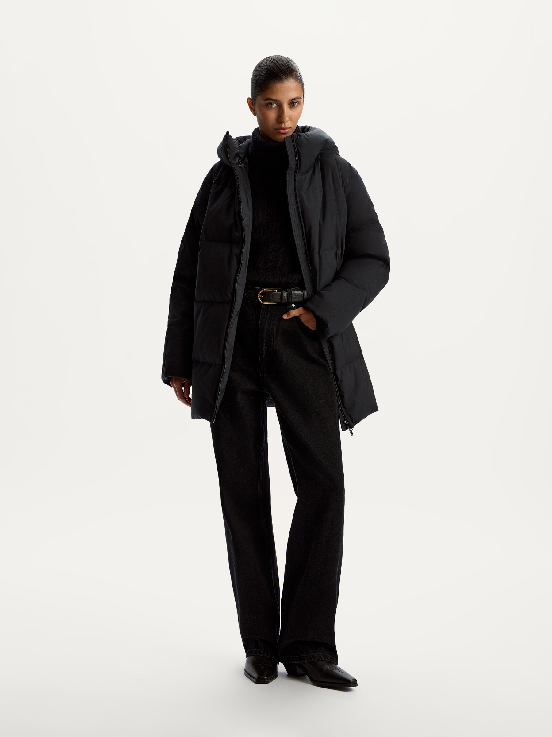 Пуховик удлиненный с капюшоном 12 STOREEZ