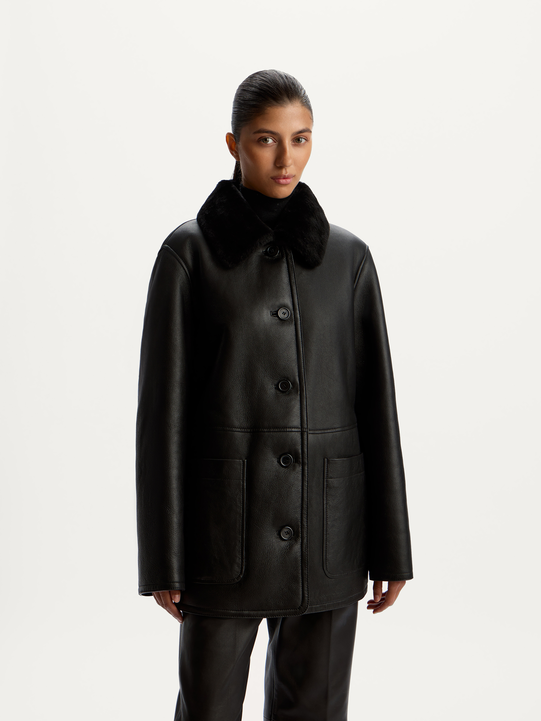 Дубленка с накладными карманами 12 STOREEZ 230000₽