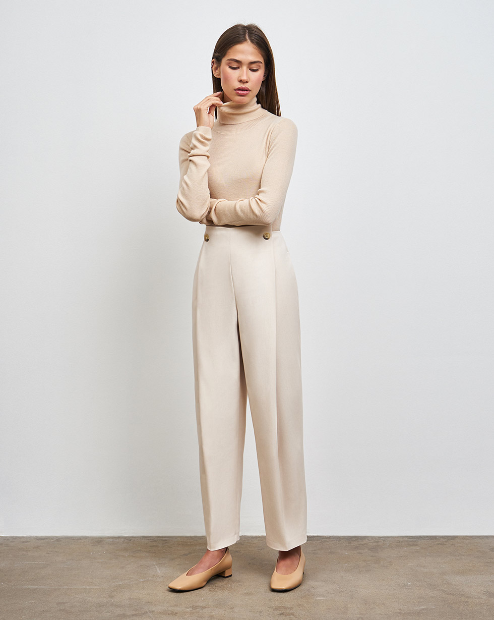 

Брюки со складками на пуговицах, Молочный