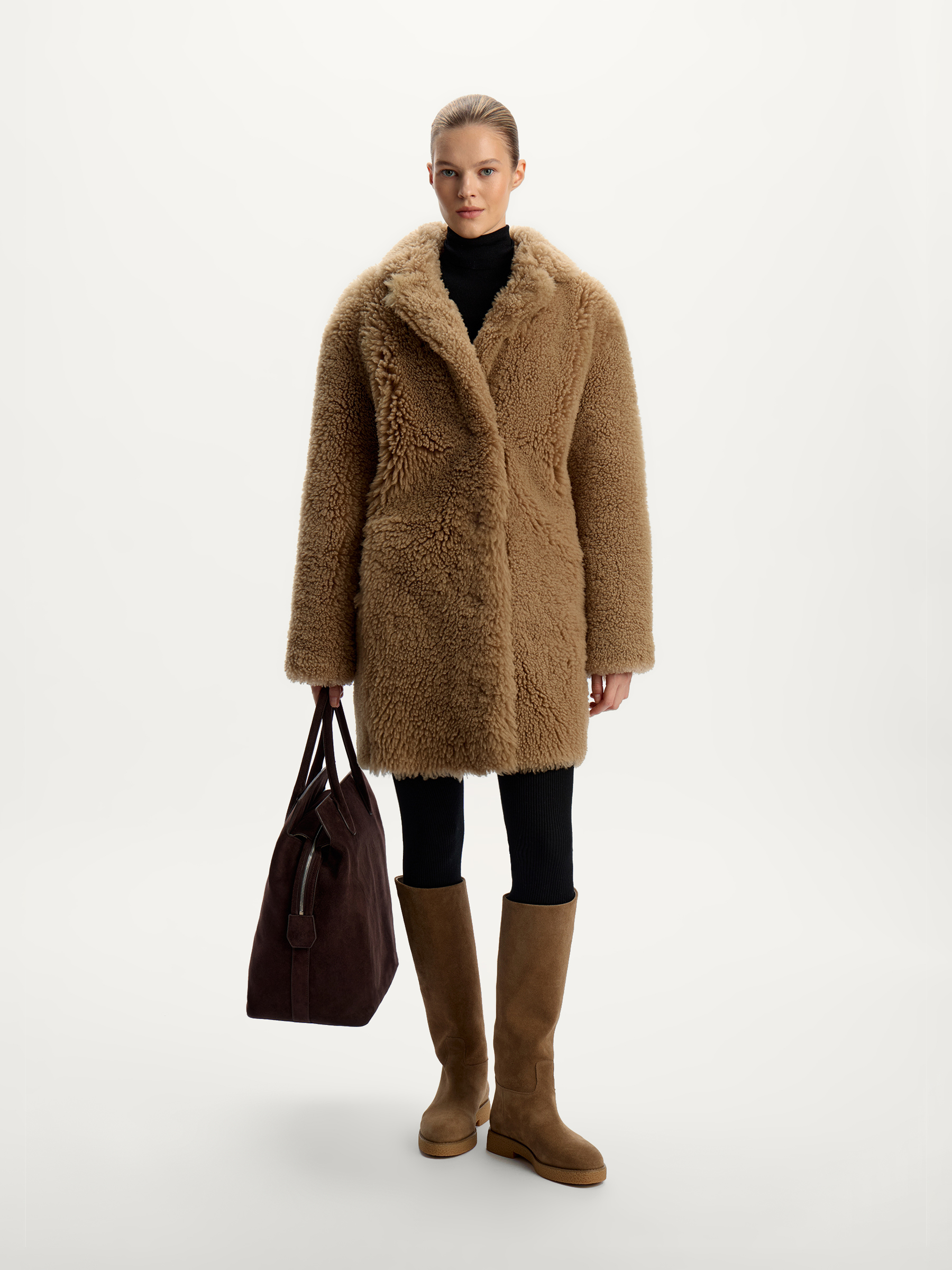 Дубленка 12 STOREEZ 230000₽